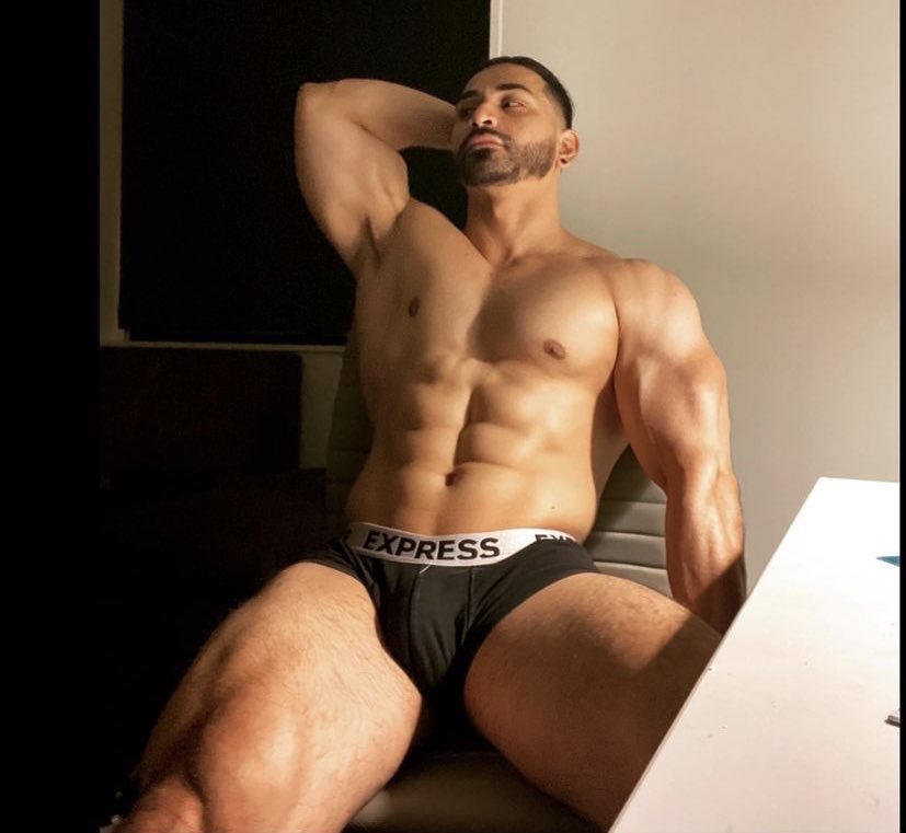musculargodsamongmen:🥵