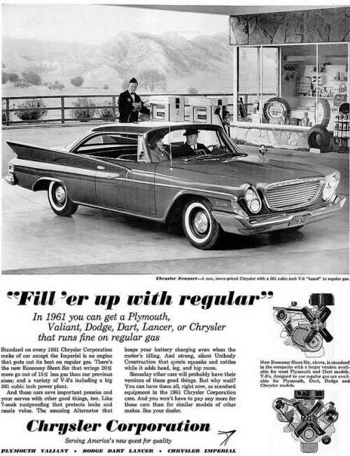 1961 Chrysler Newport - published in Ebony - May 1961 Scan Copyright © vieilles_annonces (Midwestern