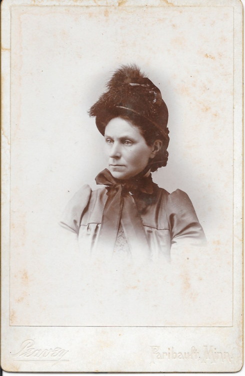 Woman, Faribault MNPeavey Studio