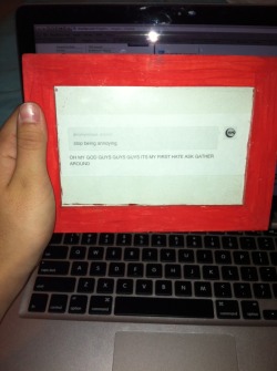 garbashians:  frickingpj:  philmyjacksgap:  I FRAMED MY FIRST HATE ASK  oh my god u werent joking   I thought this was an etch-a-sketch 