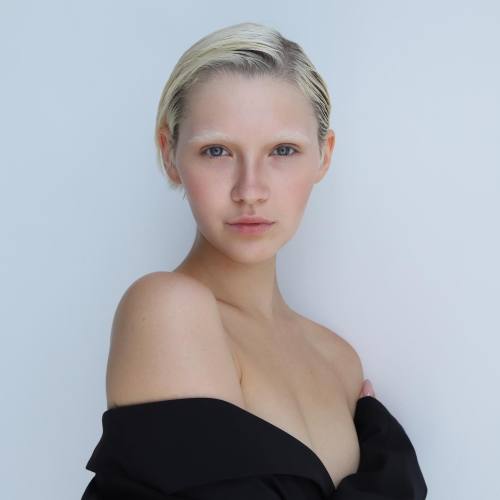 KatherineIG: Katherine_LocoRepresented by Vertulian Models Doriana Gray