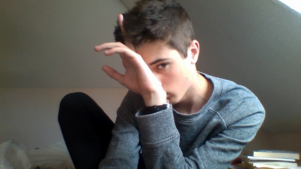 leucochrioc:  *more pale here* 