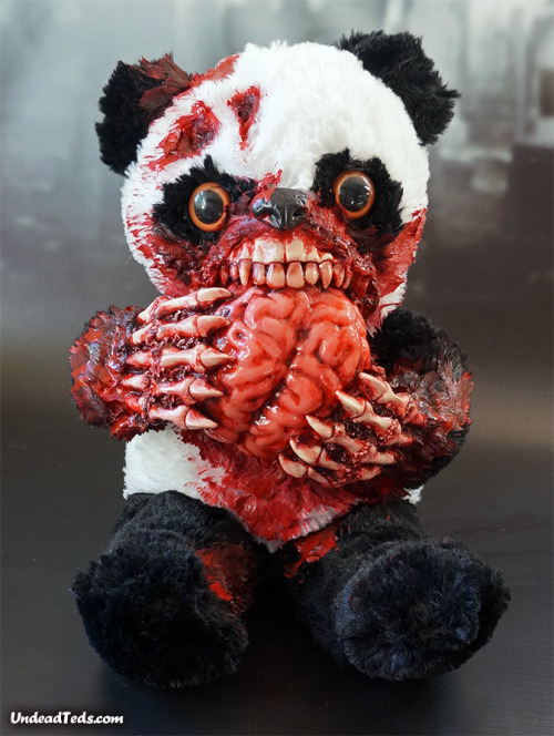undeadteds:  What’s that coming over the hill? It’s more gruesome UndeadTeds