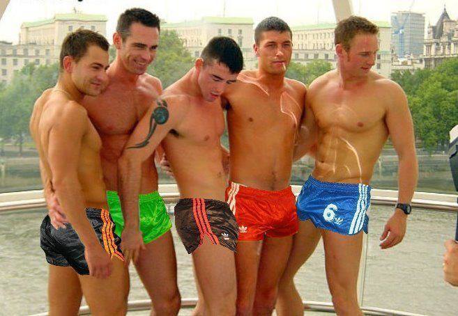 282. shinynylonshorts:  Fuck me yeah!Â !!!!! 