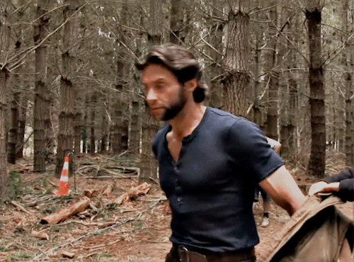 HUGH JACKMAN BEHIND THE SCENES OF XMEN ORIGINS: WOLVERINE (2009)