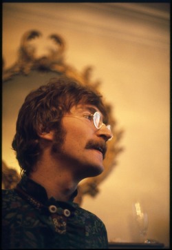 misanthrope1993:  John Lennon. London, 1967.