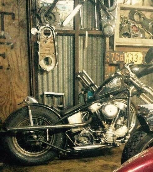 mjaims:  skipsamerica:  Skip’s  Richie Pan’s ACO knuck in his garage. Rest in power brother.