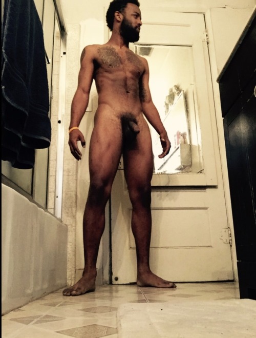 favesxxx:  Bennie Harris exclusive dick and ass pics that were sent in by an amazing follower 💗who’s subscribed to Bennie’s connectpal