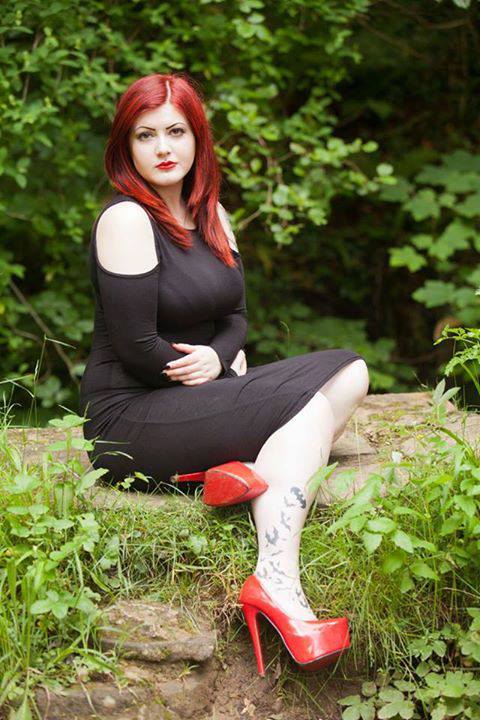 alt-dolls:  Alternative girl http://alt-dolls.tumblr.com/