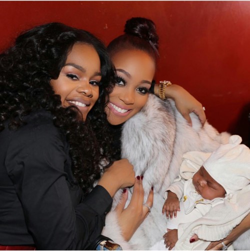 @TEYANATAYLOR, @MonicaBrown, &amp; @ImanShumpert were reunited Yesterday ❤ w/ baby Junie! At Tey