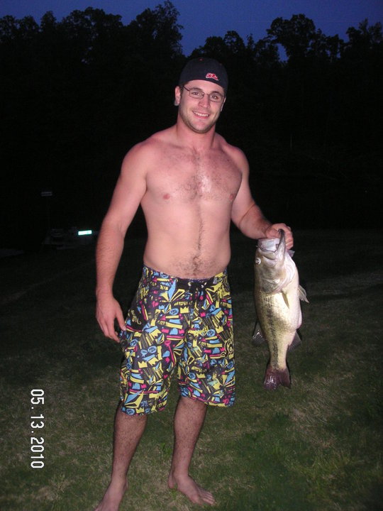 undie-fan-99:  The mighty Ole Miss fisherman frat boy