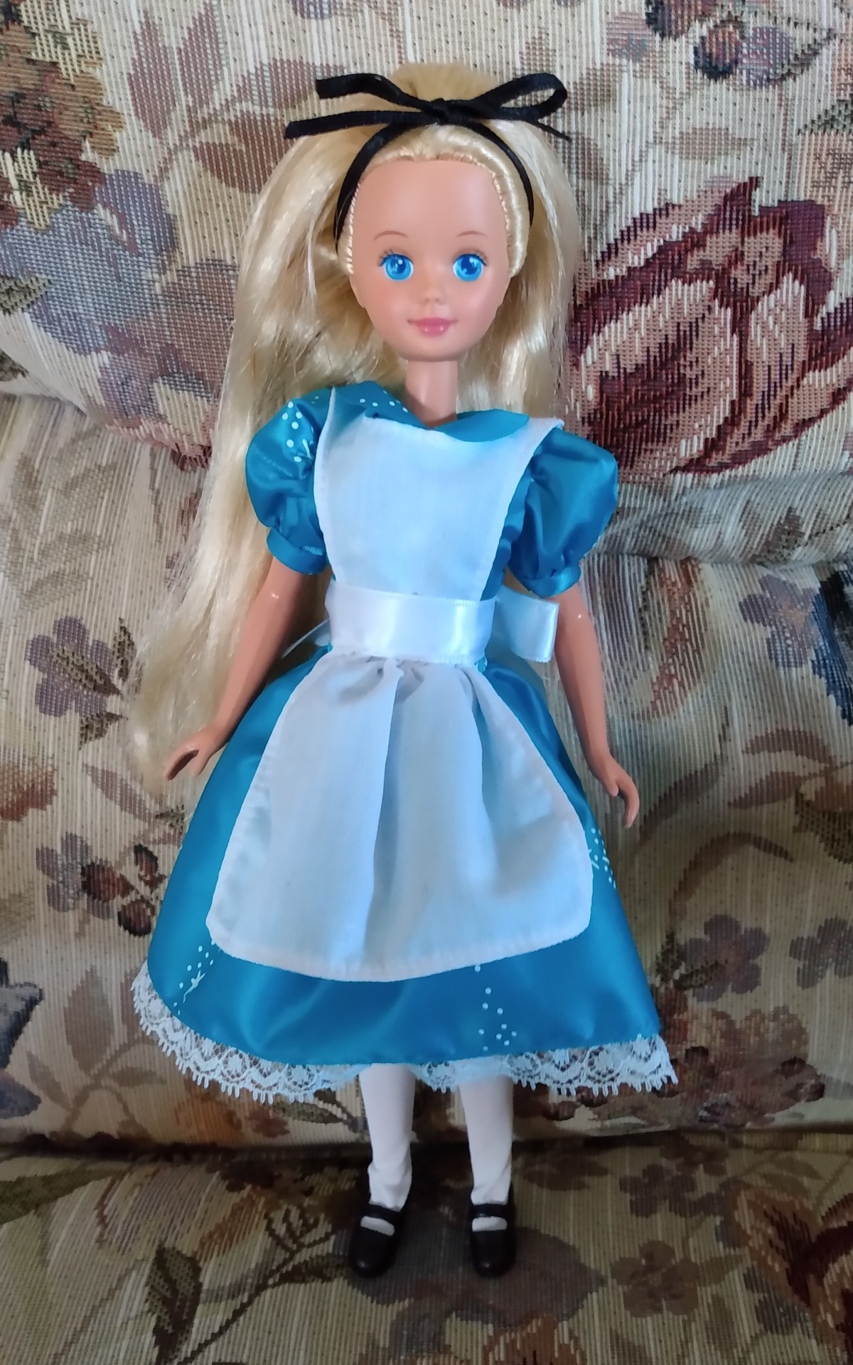 Doll Alice in Wonderland Disney Store