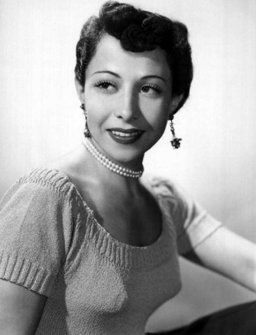 doesnotloveyou: June Foray Sept 1917-July 2017 This woman was phenomenal. Not only did she voice hun