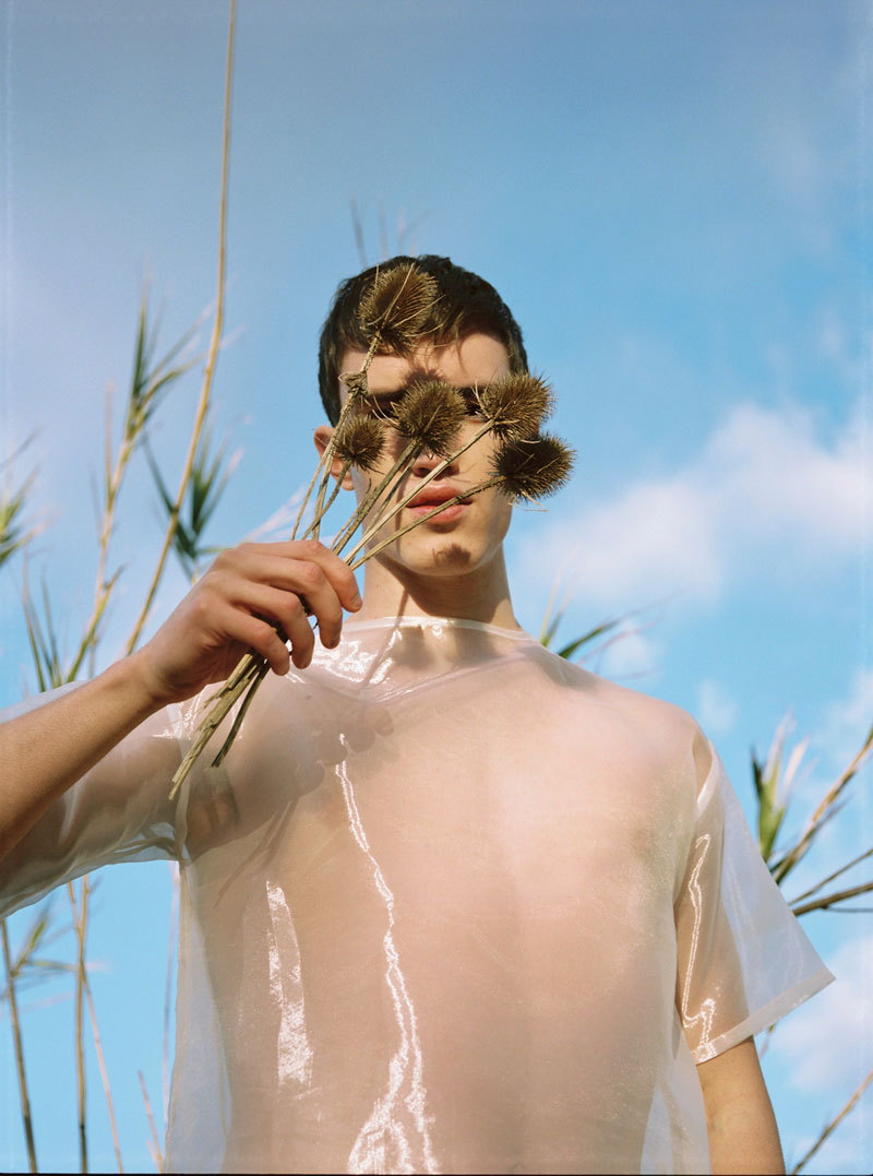 fagunt:  Down By The Riverside shot by Javier Castán and styled by Ana Menéndez for