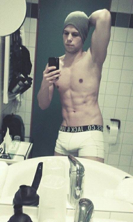 Guys that I like looking at ;)