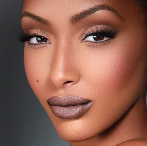 kaylahraquel:  flyandfamousblackgirls: Guyanese model Olayinka Noel  I WANNA CRY 