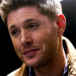 thewinchestercave:  Season 10 - where Crowley remembers the Winchesters have problems