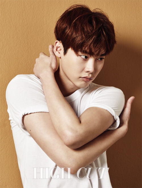 Sex bbyjongsuk:  lee jong suk for high cut vol pictures