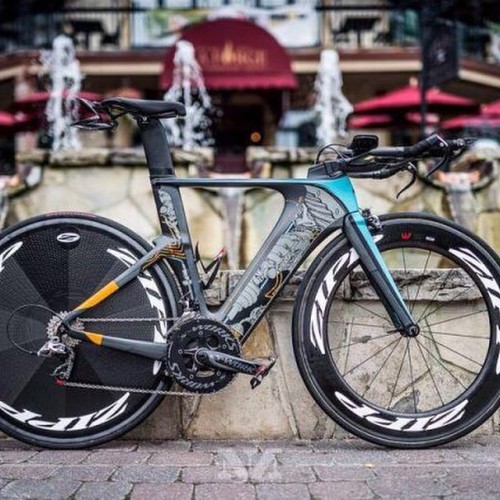 bikes-bridges-beer: #tribike #bicycle #bike #zipp #wheels #triathlon #roadbike #racebike #cycling