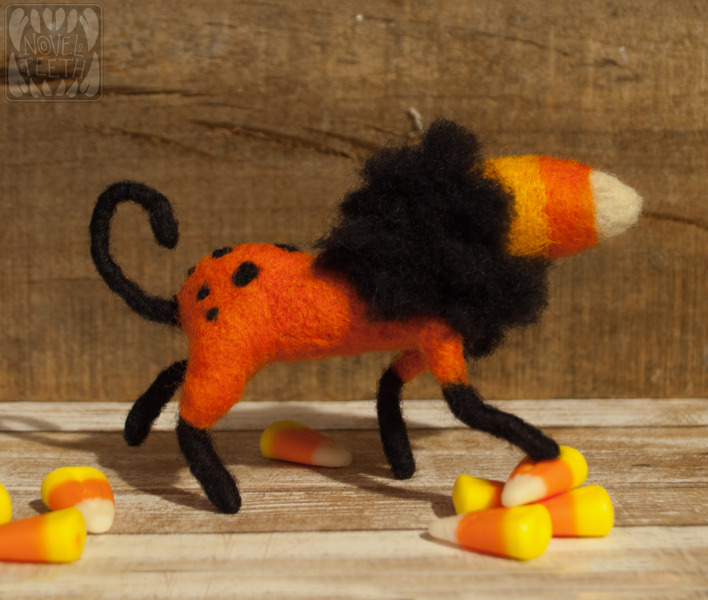 novelteeth:  🍁🎃 Spooky Raffle! Win this little candy critter, shipped to you!