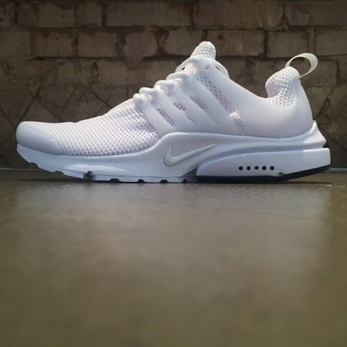 RE-EE-UP!!! Nike Air Presto &lsquo;Triple White&rsquo; available in store &amp; online p