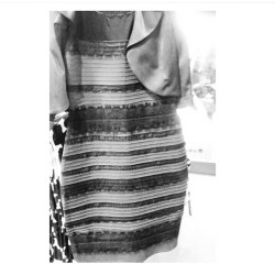 Omg omg omg what color is this dress???????!!!!!!!