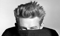 pierppasolini:  James Dean photographed by