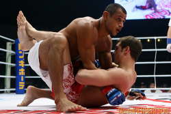 invite-to-pin:  Marlon Sandro (white trunks)