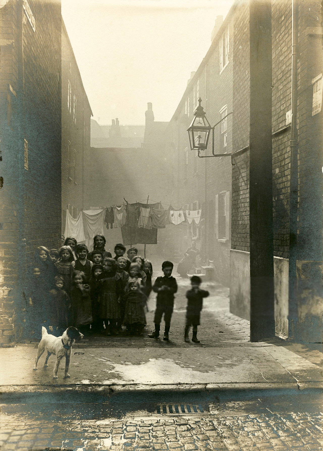 undr: Getty Images. No Man’s Yard, Newington Street, Sneinton, Nottingham, Nottinghamshire,