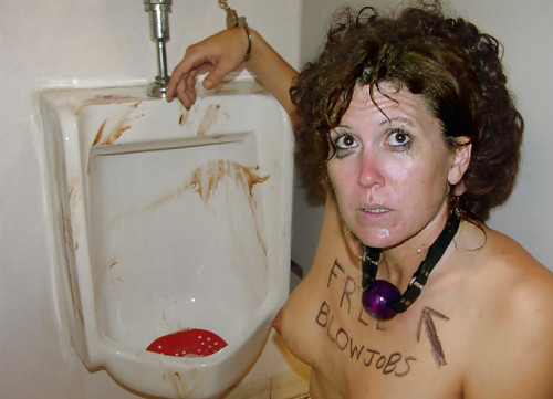 Porn Pics Handcuff in toilets