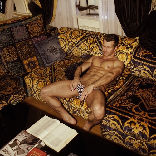 nuttypostcat:  Alexey Nikolaev