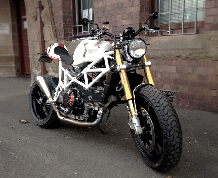 twowheelcruise:  life on a motorcycle