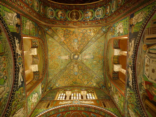 zeusammon:The Basilica of San Vitale, the masterpiece of Byzantine art in Ravenna, was completed dur