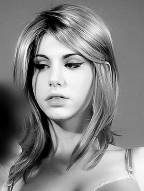 iwannabejanelle:  trapsbeauty:  Kalindra  Someday I’ll be this gorgeous if I keep