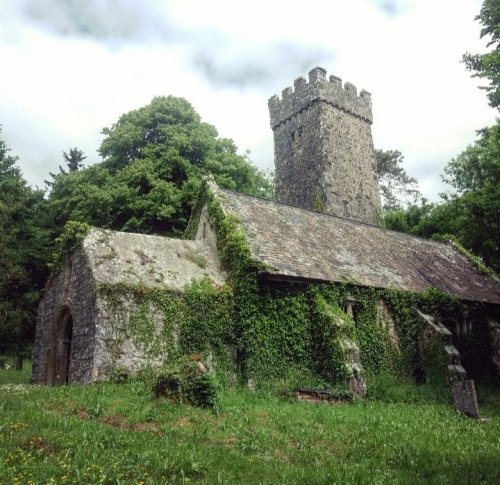 irisharchaeology:A beautiful and intact 13th century church at Gumfreston, south Wales (with a later