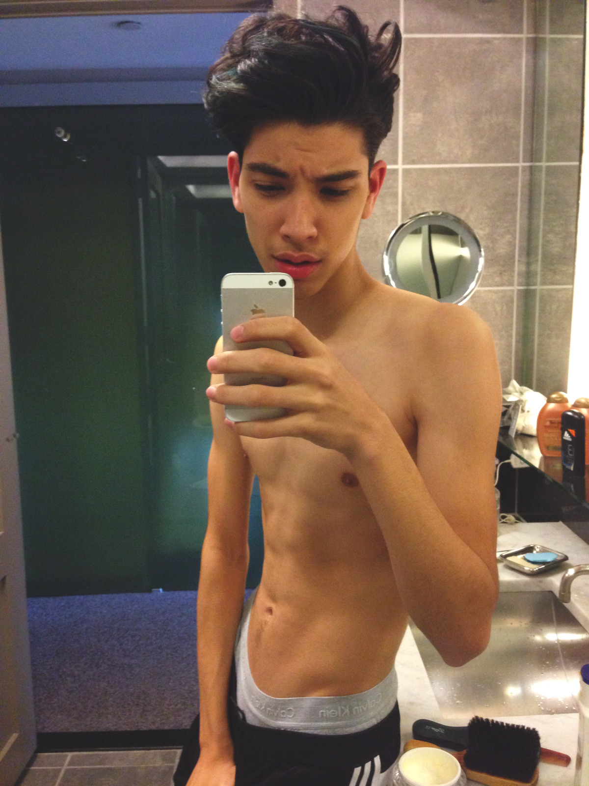 extrasizing:  havent been to a gym in weeks 