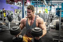 bladeyamagishi:  Calum von Moger