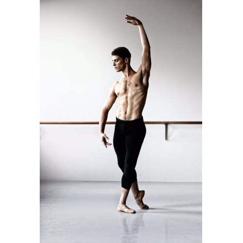 vitotomab: Recently, I answered the question “What is your ballet dream?” as part of Que
