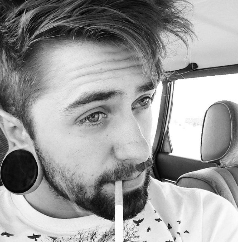 twoinchesdeep:  So exhausted.