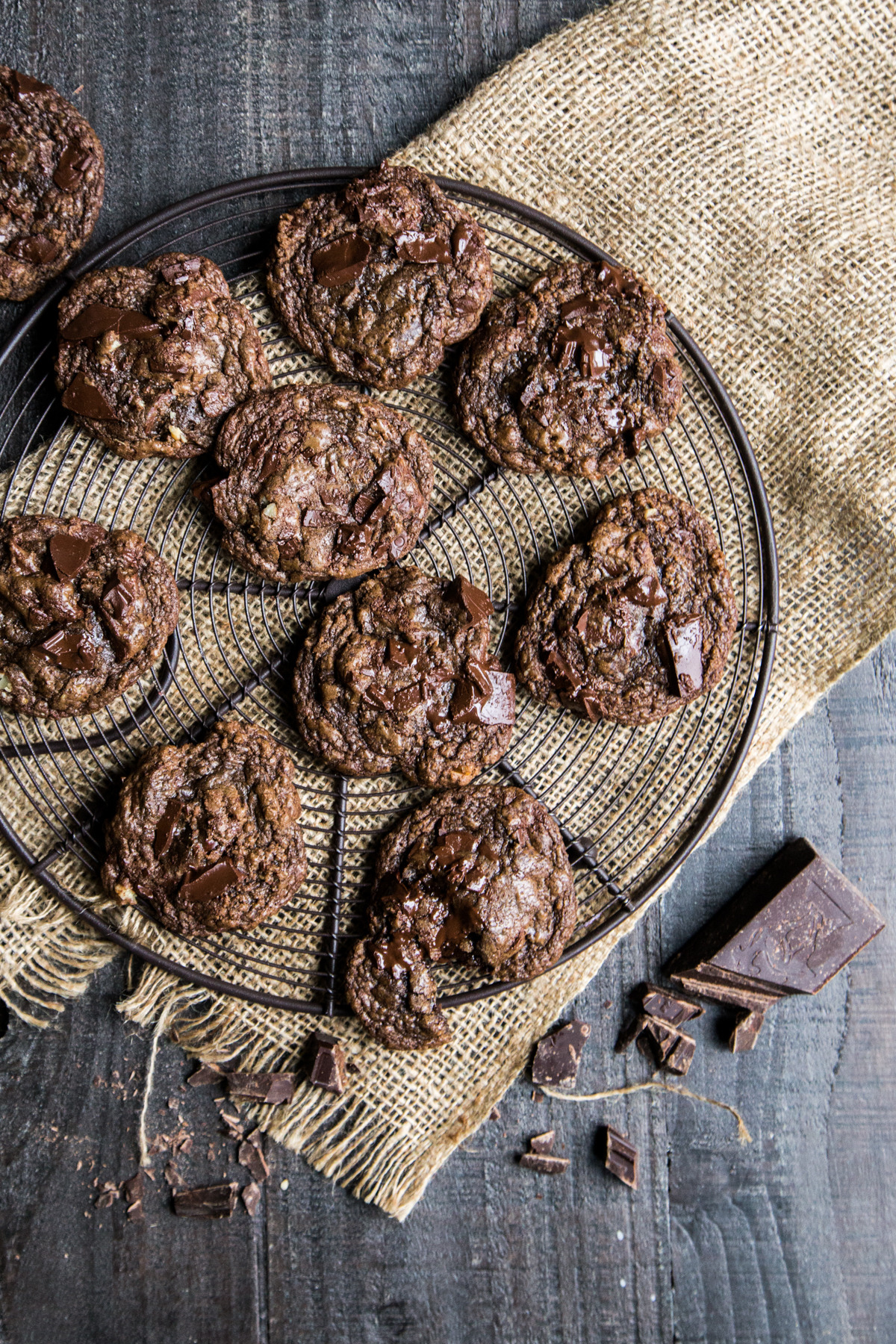 guardians-of-the-food:  Pecan Chocolate Fudge Chunk Cookies