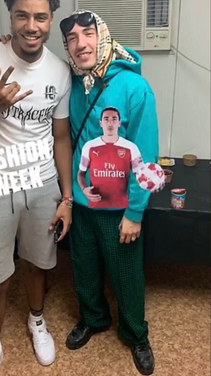 Bellerin S Outfit Today