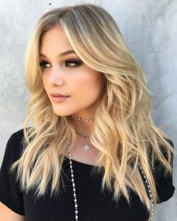 sexyandfamous:  Olivia Holt