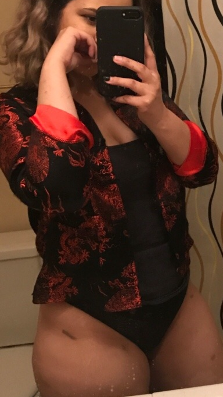 littlegirlalo:let’s just do this pic instead (;