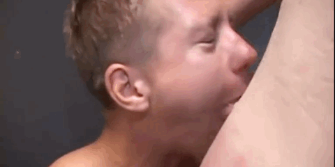 2gagthefag:  Follow gag the fag SIRhttp://2gagthefag.tumblr.com gagthefag@yahoo.com 