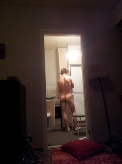 spycamdude:  Midnight snack! Follow SPYCAMDUDE!