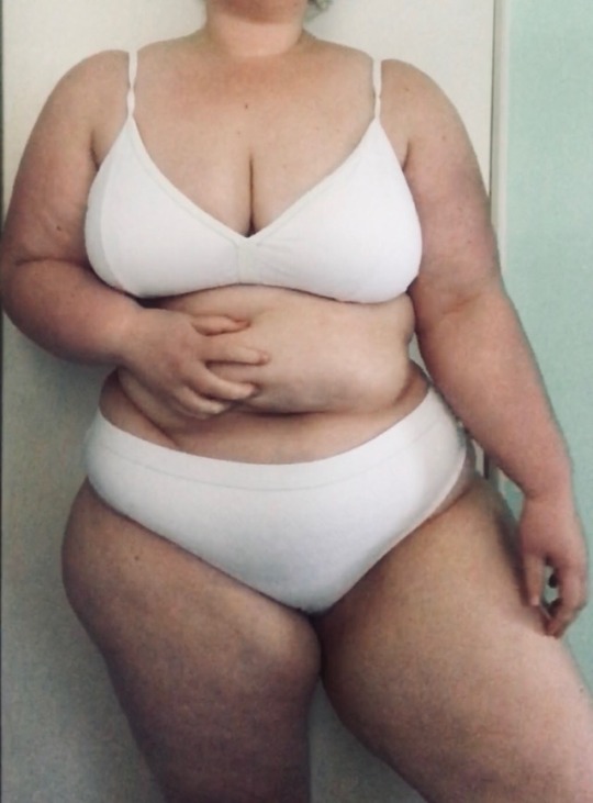 ox-miss-a:  Thursday, October 18th, 2018I had a burrito before I tried these on, can you tell? 🤣