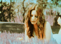 officialneilkrug: Ultraviolet White / Lana Del Rey Hand-tinted 16mm film - cinematography by David Myrick Films by Neil Krug http://instagram.com/neilkrug 