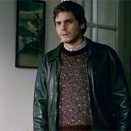 markhamillz:  Daniel Brühl in The Bourne Ultimatum (2007, Paul Greengrass) 
