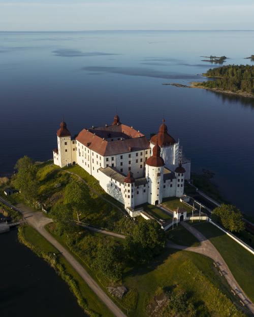 allthingseurope:Lacko Castle, Sweden (by Triztic Photography)