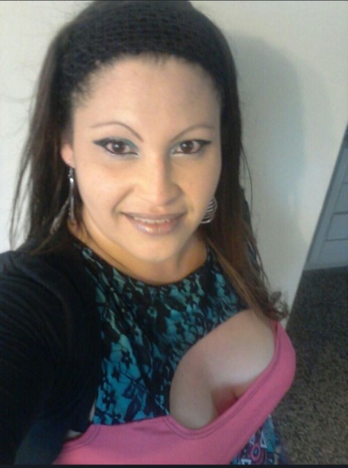 jatorr20: Gladys de guayanilla…. que les parece mi gente?